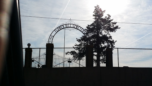 Flower Hill Cemetery Gate