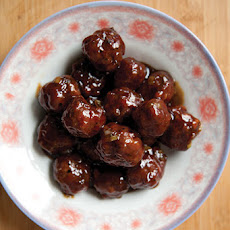 Tangcu Muli Rouwan (Sweet and Sour Pork and Oyster Meatballs)