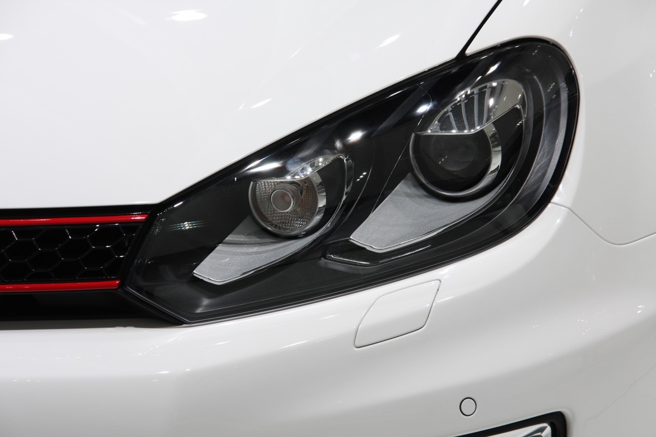 [13_2009_vw_gti_live[3].jpg]