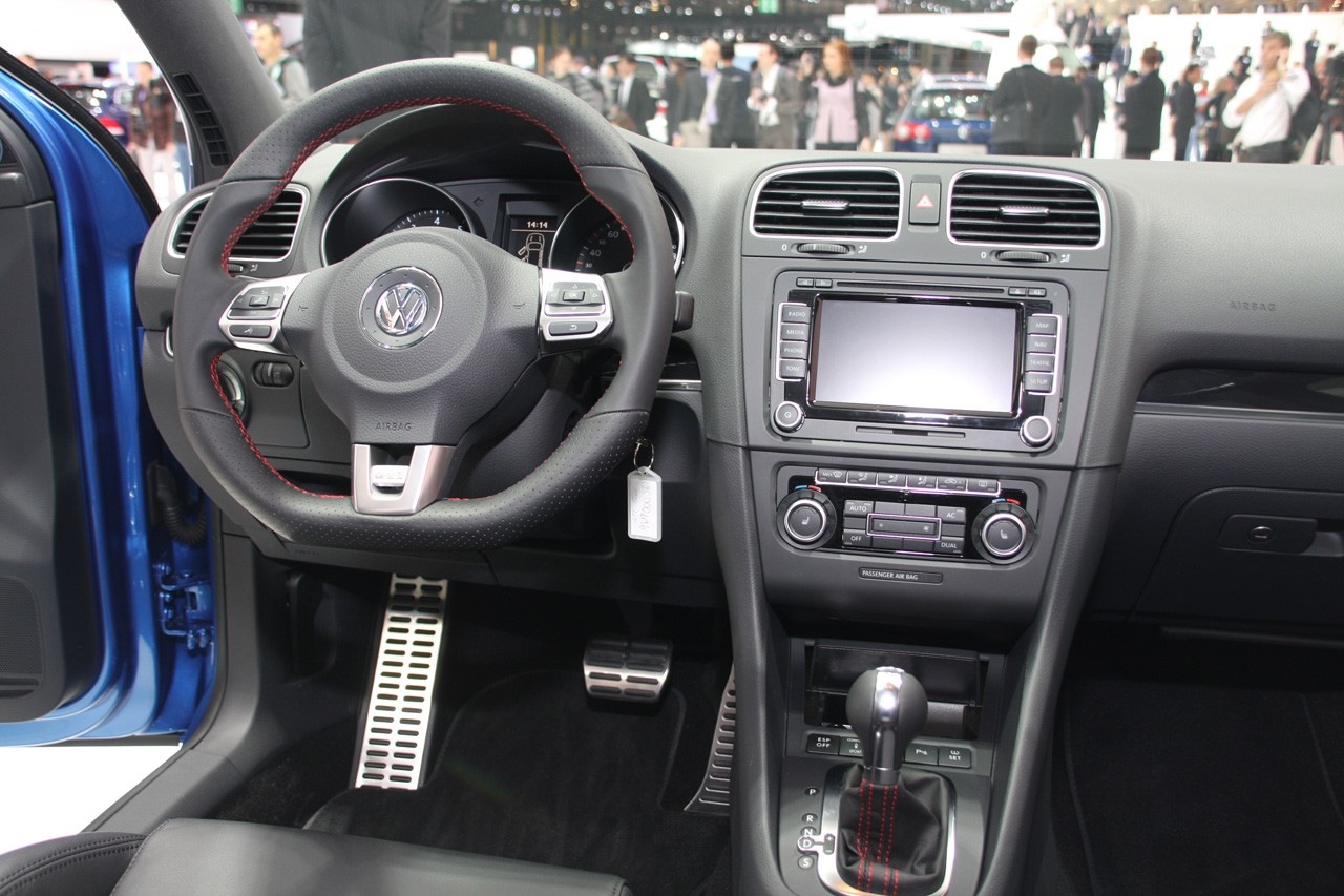 [19_2009_vw_gti_live[3].jpg]