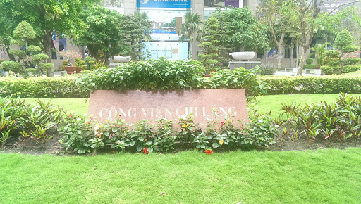 Chi Lang Park 