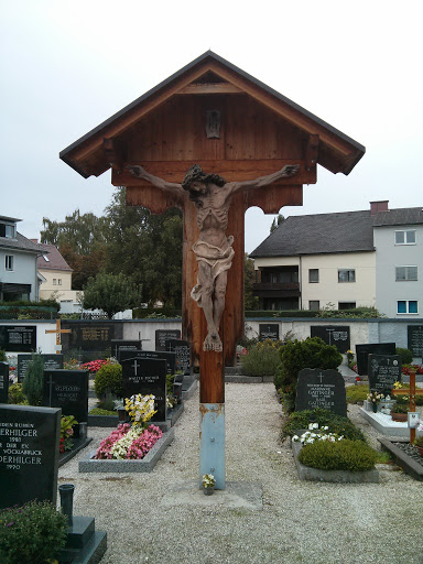 Friedhofskreuz ev., Vöcklabruck 