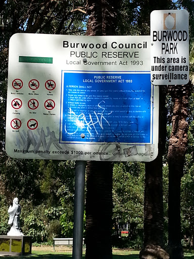Burwood Park North Entrance