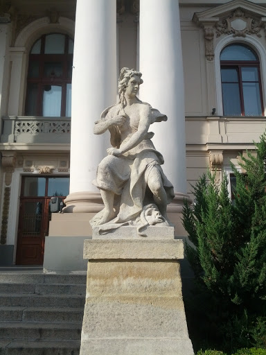 Statuia Teatrului