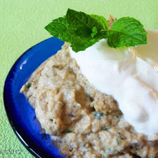 Boranie Bademjan (Persian Eggplant Yogurt Dip)