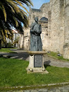 Estatua A Evaristo Vaamonde