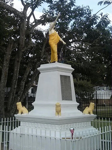 Statue of Venerable Wariyapola Sri Sumangala Thero