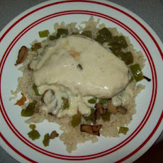 Chicken With Sour Cream Sauce