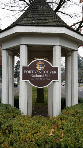 Historic Fort Vancouver Kiosk Northeast Entrance