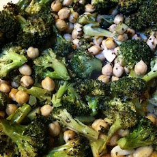 Forty-Clove Chickpeas & Broccoli