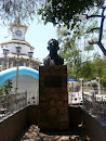 Busto Lázaro Cárdenas 