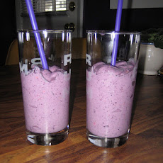 Raspberry-Banana Milkshake