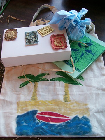 [giftbags (1)[3].jpg]