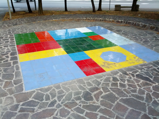 Rubik Patchwork Plaza