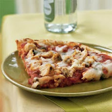 Chicken Puttanesca Pizza