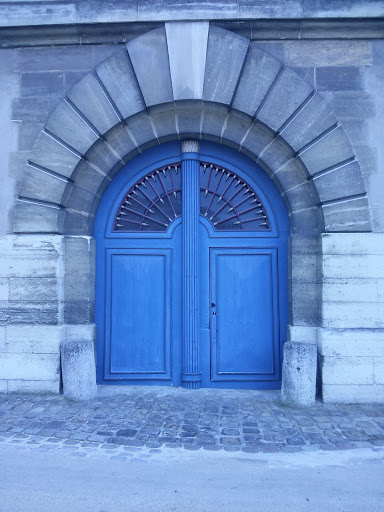 Porte Bleue