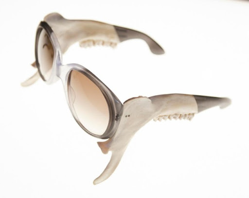 Gafas mandibula ciervo