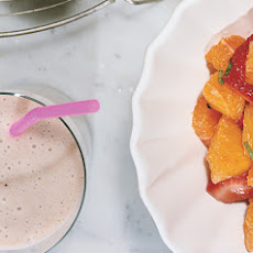 Almond-Banana Smoothies