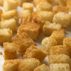 Easy Sourdough Garlic Croutons