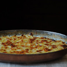 Pommes Dauphinoise (Potatoes au Gratin)