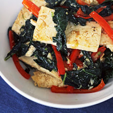Spicy Stir-Fried Tofu With Kale and Red Pepper