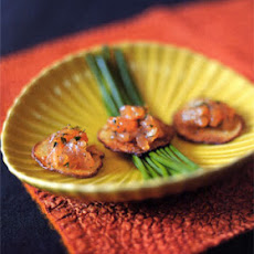 Salmon Gravlax Tartare on Crisp Potato Slices