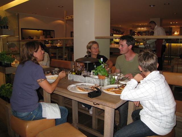 [2008-08-19 006[2].jpg]