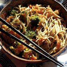 Spicy Broccoli and Soba Noodle Stir-Fry