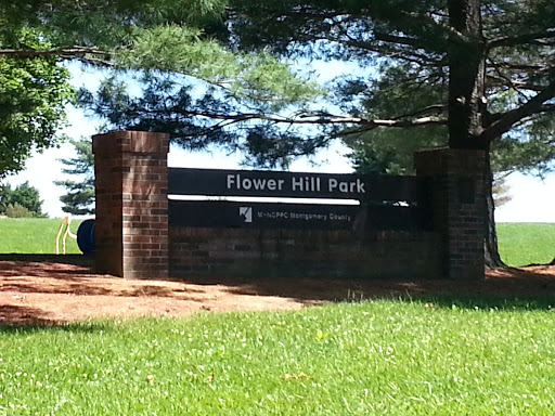 Flower Hill Park Sign