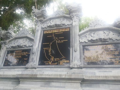 Enterance Gate Pura Kahyangan Lempuyang