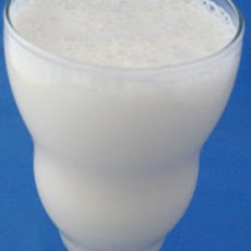 Spiced Milk-Shake With Honey