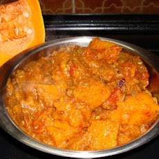 Curried Pumpkin in Tomato Sauce