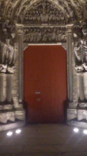 Porte De La Cathédrale