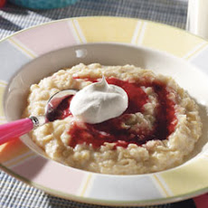 Creamy Oatmeal Berry Swirl
