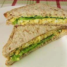 Delicious Egg Salad for Sandwiches
