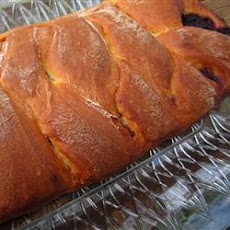 Blackberry Pastry Bread