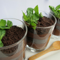 Chocolate Dirt Pudding Pots
