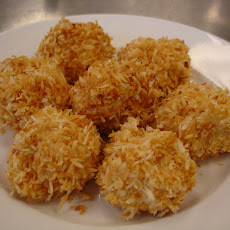 Costa Rican Coconut Fudge (Cajeta De Coco