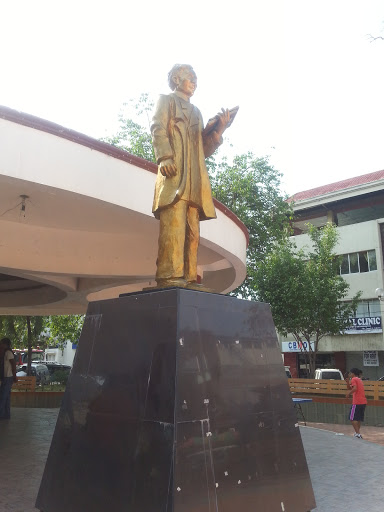 Golden Rizal