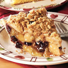 Cranberry-Apple Streusel Pie