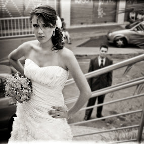 by Tatiane Maria - Wedding Bride & Groom