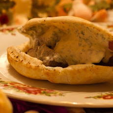 Beef Pitas With Yogurt Sauce