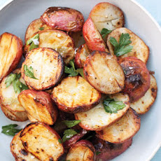 Crisp Red Potatoes with Garlic-Herb Oil