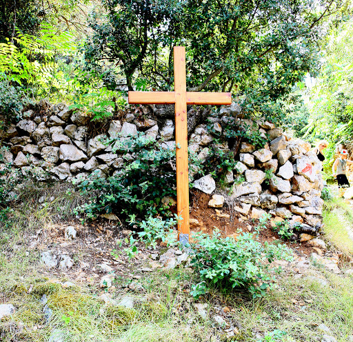 Kreuz am Wege zum Sveti Ivan