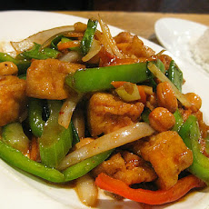 Tofu and Cashew Stir Fry