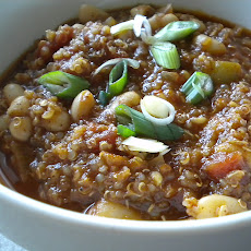 White Bean and Quinoa Chili