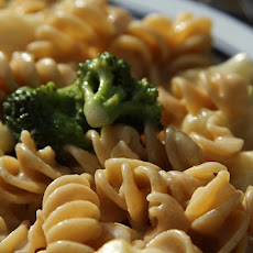 Cauliflower Macaroni and Cheese