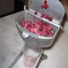 Refreshing Pomegranate Lemonade