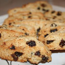 Easy Walnut Raisin Biscotti