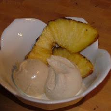 Grilled Pineapple With Vanilla Cinnamon Ice Cream